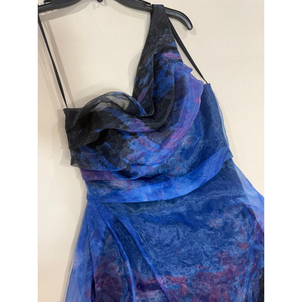 Rene Ruiz Collection Blue
Organza Gown Maxi Dress One
Shoulder Size 10 - Picture 5 of 14